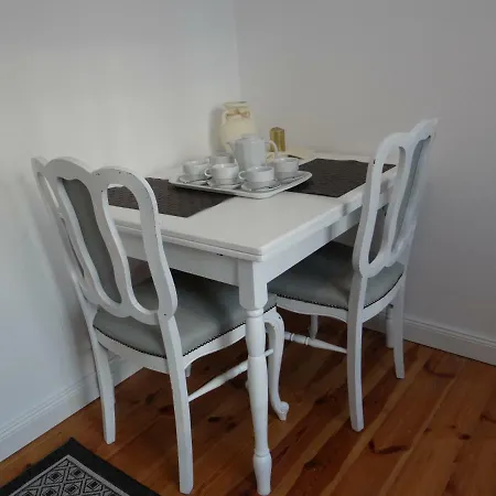 Bialy 6-8 Osob Dostawka * Gdańsk