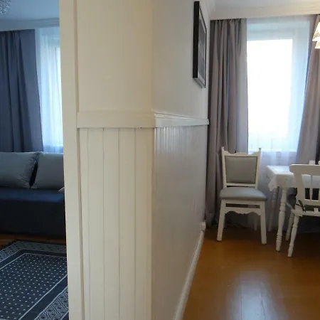 Bialy 6-8 Osob Dostawka Appartamento