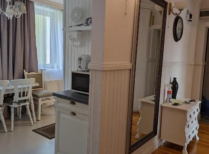 Bialy 6-8 Osob Dostawka