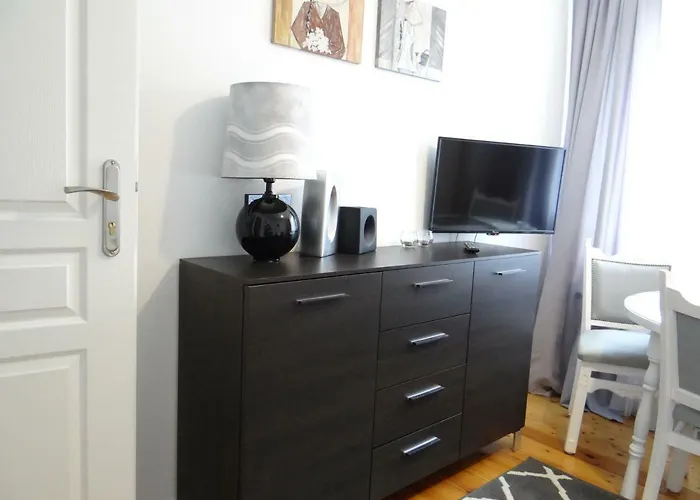 Bialy 6-8 Osob Dostawka *